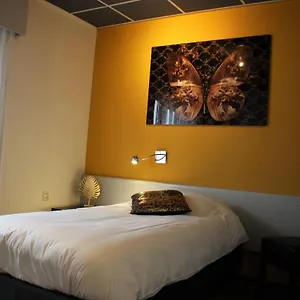 https://hotel-restaurant-de-jonge-heertjes.amsterdamhotelsnl.com
