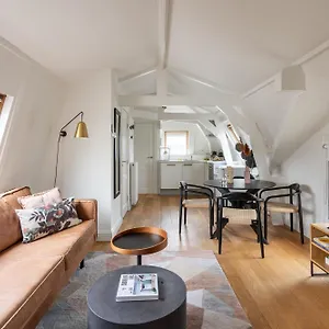 https://vondelpark-apartment-suites.amsterdamhotelsnl.com